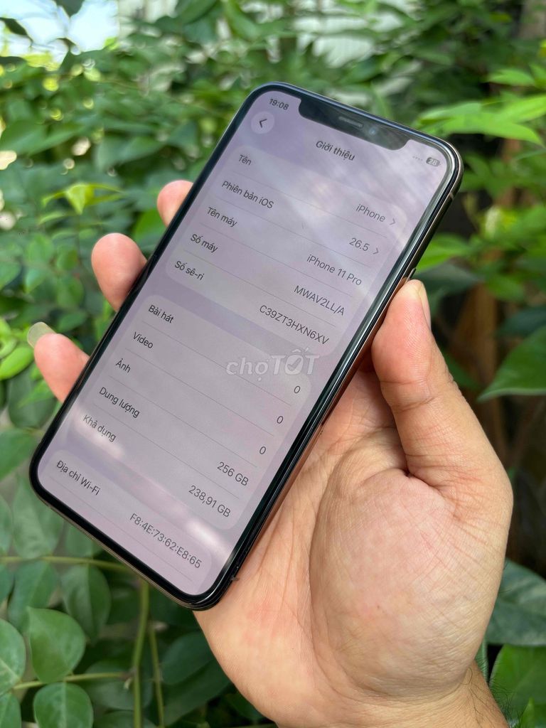 Apple iPhone 11 Pro 256GB Vàng Zin keng. Mua bán Điện thoại tại Huyện Bình Chánh Tp Hồ Chí Minh được đăng bởi Lâm mobiphone hình 1