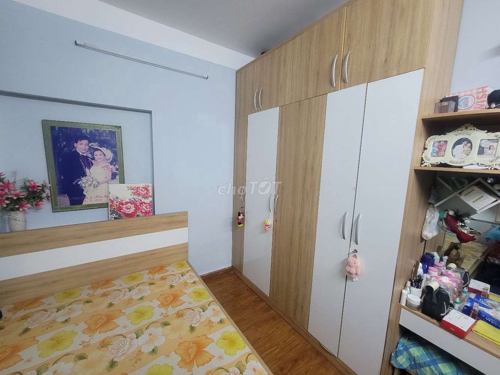 Cần bán căn hộ lầu 1 chung cư 4 tầng ở Nguyễn Xí, Bình Thạnh