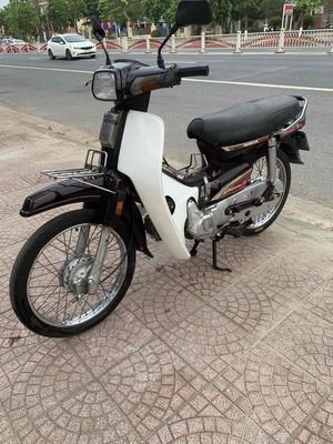 Honda Dream Thái Lan còn mới .