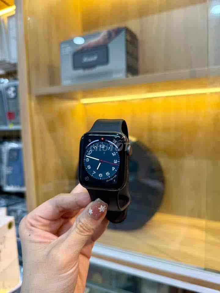 Apple Watch Series 5 44mm LTE zin all 99%