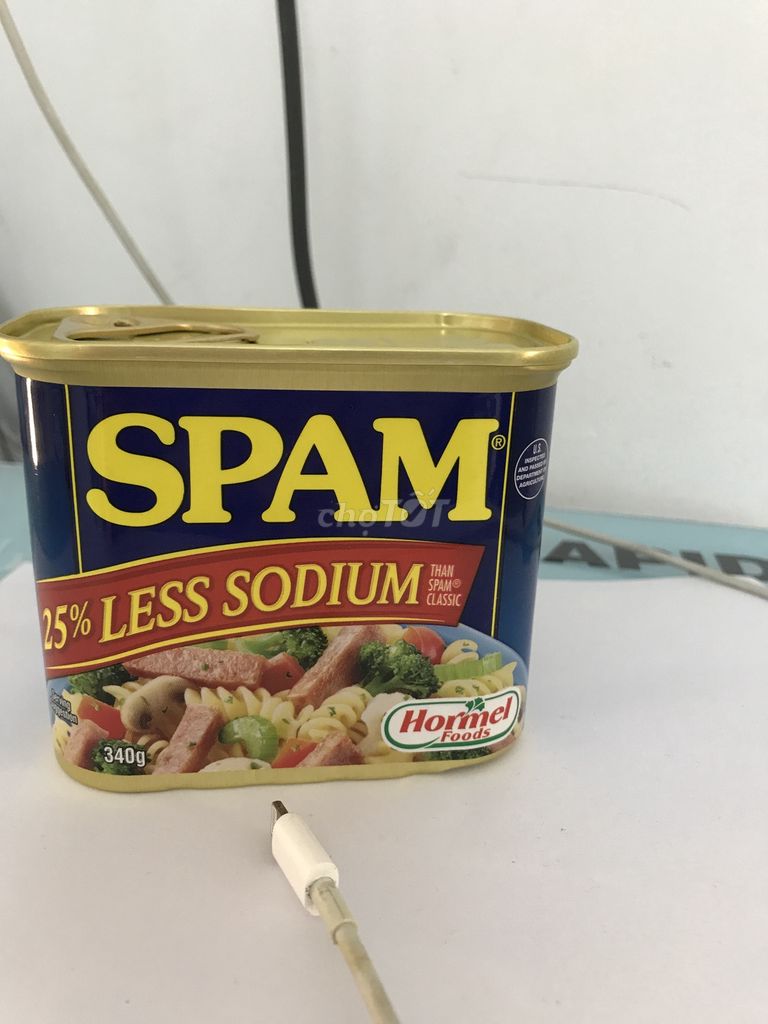 Thịt hộp SPAM Less Sodium 340g. Mua bán Đồ ăn, thực phẩm và các loại khác tại Quận Tân Bình Tp Hồ Chí Minh được đăng bởi Khoi Pham hình 1