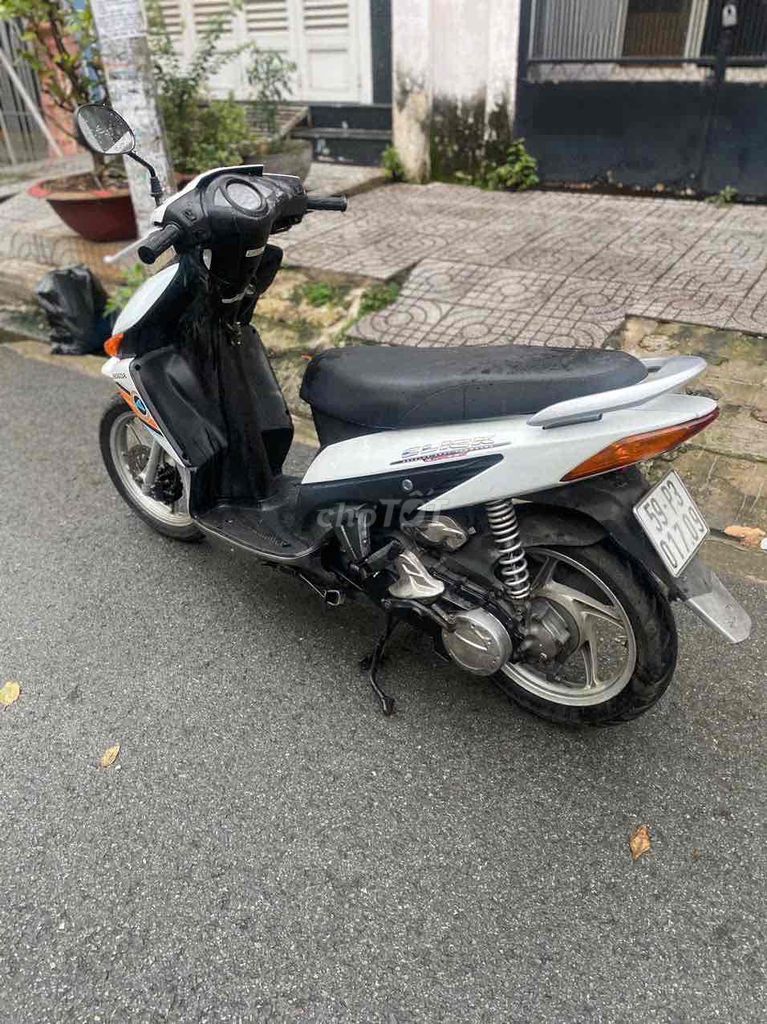 Click thái bản db tem play,bstp,xe đẹp máy zin êm. Mua bán Xe máy tại Quận 7 Tp Hồ Chí Minh được đăng bởi Bảo Anh hình 4