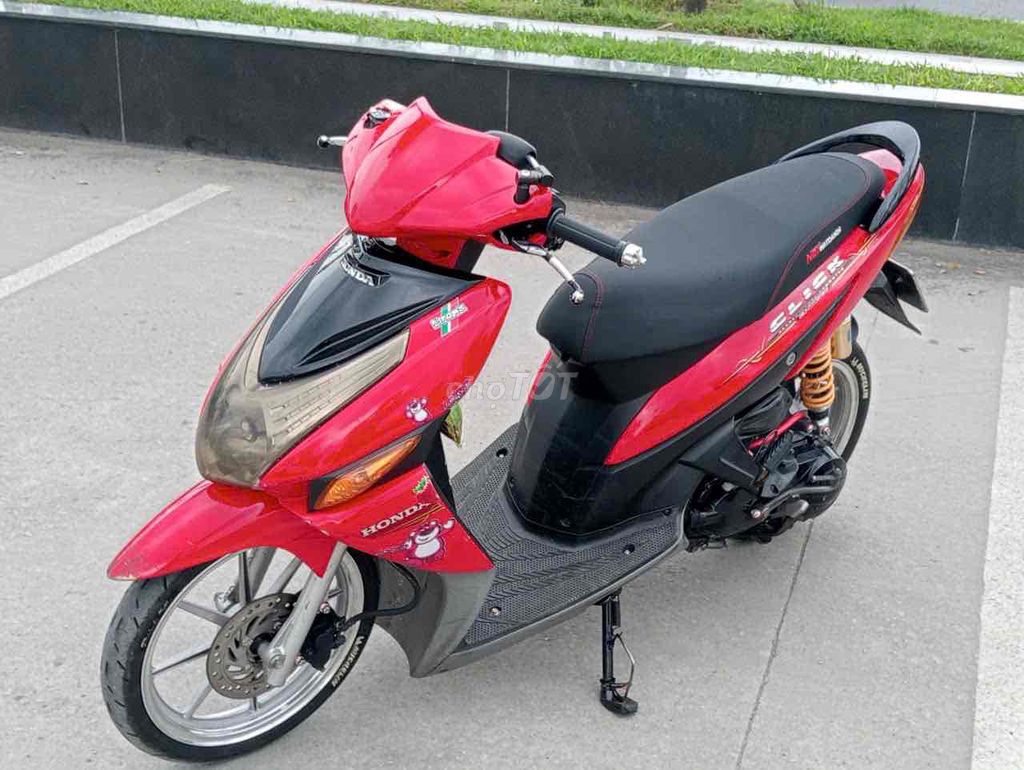 Honda Click màu Đỏ. Mua bán Xe máy tại Thành phố Thủ Dầu Một Bình Dương được đăng bởi Tên chưa cung cấp hình 1