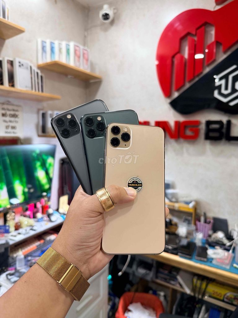 Apple iPhone 11 Pro Max 64GB Nhiều màu. Mua bán Điện thoại tại Thành phố Long Xuyên An Giang được đăng bởi Trung Black Long Xuyên hình 1