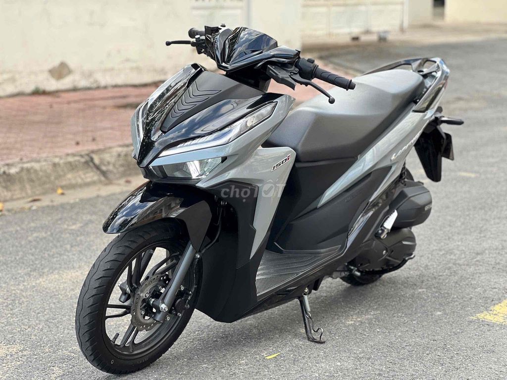 Bán Vario 150 Xám Đen 2020. Mua bán Xe máy tại Thành phố Biên Hòa Đồng Nai được đăng bởi Tấn Phát Biên Hoà hình 1