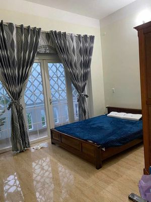 Rent · 4 bd · 81 м² · Quận Ngũ Hành Sơn, ул. Đường An Thượng 33