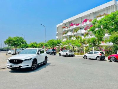 Rẻ nhất FPT! Cần tiền bán nhanh lô V5 ngay gần tòa FPT, giá đầu tư