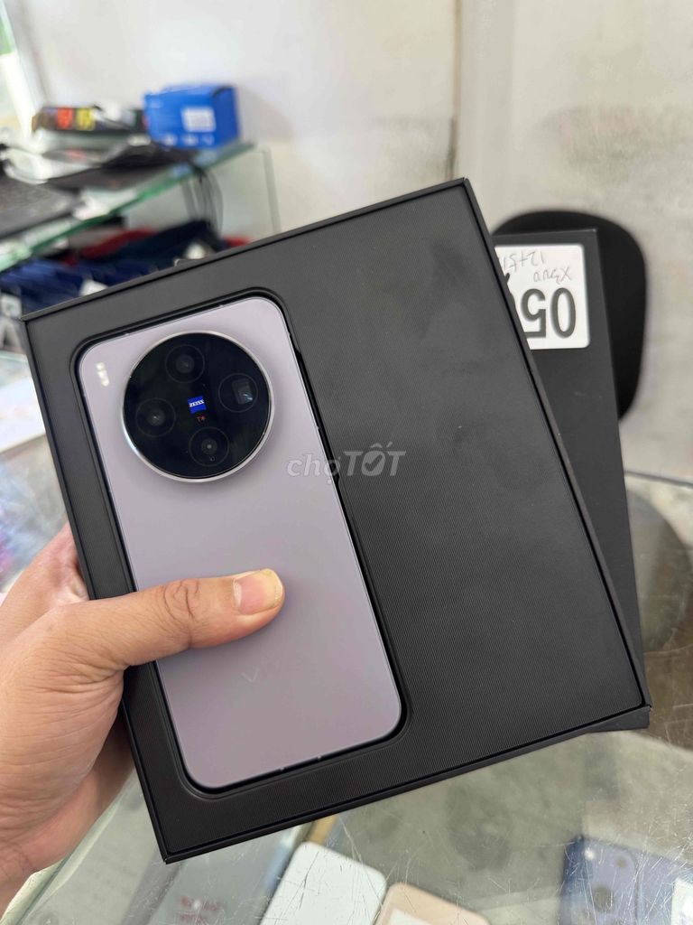 Vivo X300 512GB Tím 99% fullbox keng. Mua bán Điện thoại tại Quận Đống Đa Hà Nội được đăng bởi Lê Khuyến hình 1