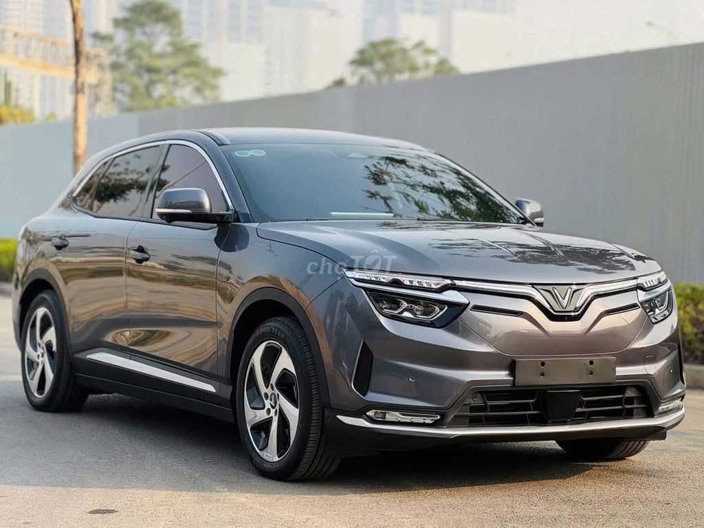 VinFast VF8 2023 Eco - Màu Xám - Pin CATL. Mua bán Ô tô tại Quận Hai Bà Trưng Hà Nội được đăng bởi Vinfast Ocean Park Gia Lâm Hà Nội hình 1