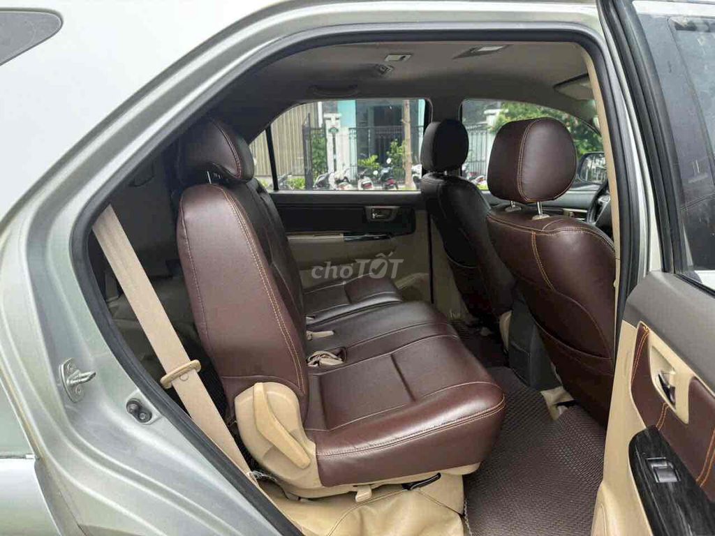 Toyota Fortuner 2013  bản 2.7V 4x2 AT xe đẹp. Mua bán Ô tô tại Quận Hoàng Mai Hà Nội được đăng bởi tran duc khien hình 7