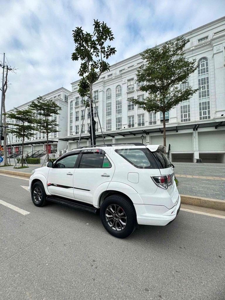 Toyota Fortuner 2016  TRD SPORTVO cuối 2016 30E/5s. Mua bán Ô tô tại Quận Bắc Từ Liêm Hà Nội được đăng bởi Ngọc Lan hình 12