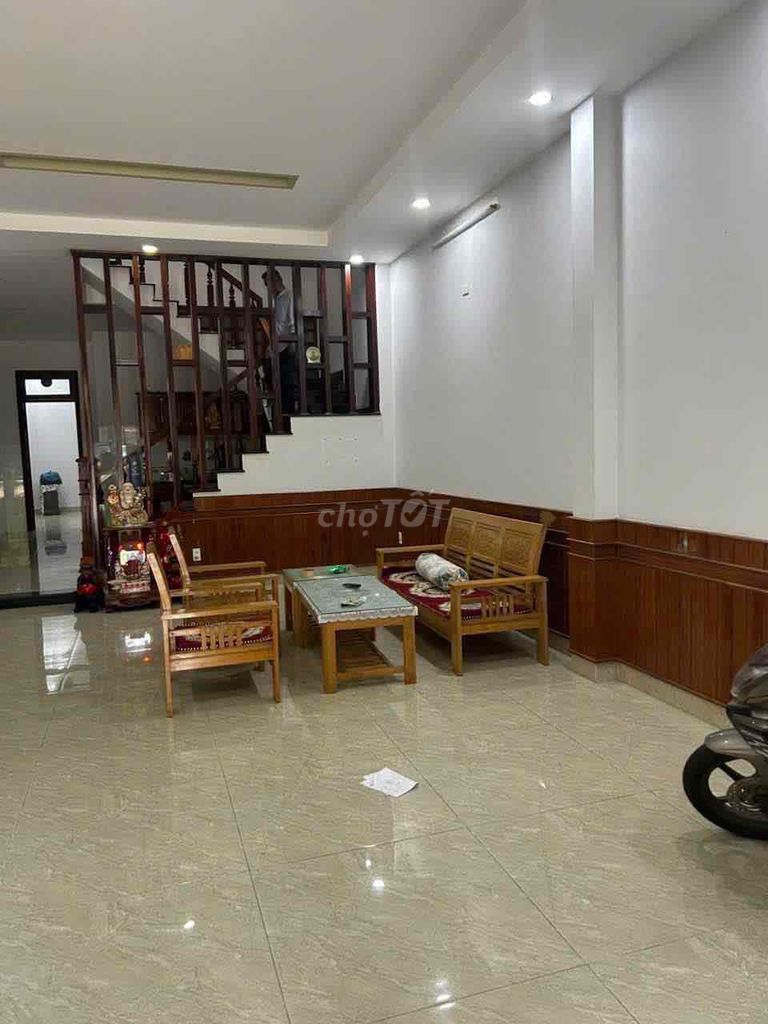 Rent · 3 bd · 100 м² · Quận Cẩm Lệ, ул. Đường Diên Hồng