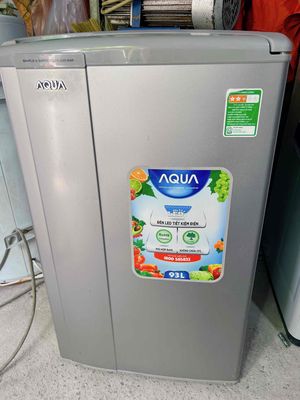 Tủ lạnh Aqua 93l