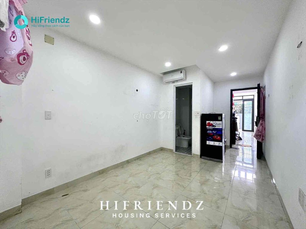 PHÒNG TRỌ SẴN MÁY LẠNH TỦ LẠNH KỆ BẾP Ở 2 NGƯỜI GIÁ RẺ