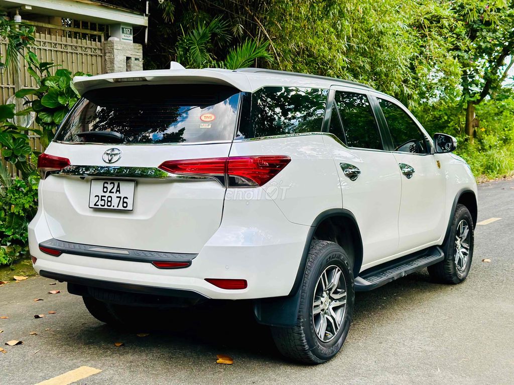 Toyota Fortuner 2022 2.4L 4x2 AT - 72000 km. Mua bán Ô tô tại Quận 5 Tp Hồ Chí Minh được đăng bởi Phạm Tân Tiến  hình 5