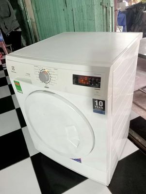 Thanh lý Máy sấy ngưng tụ Electrolux inventer 8 kg. Mua bán Máy giặt tại Quận Tân Phú Tp Hồ Chí Minh được đăng bởi Điện Tử Quách Điêu