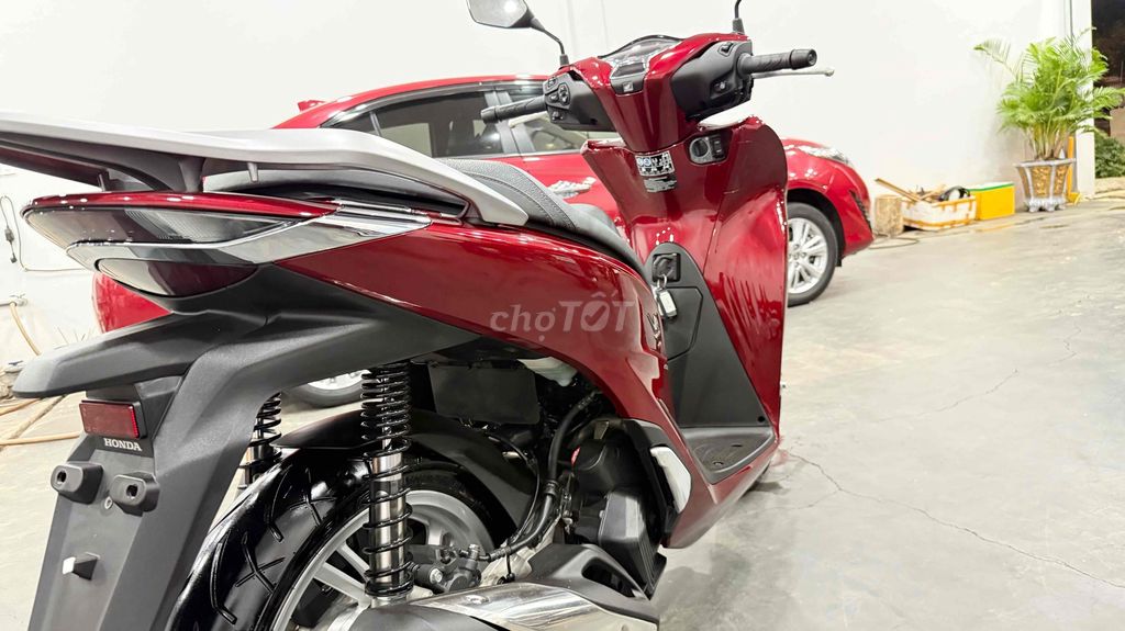 SH 150 CỌP ZIN LĂN BÁNH VÀI NGÀN ĐẸP NHƯ MỚI. Mua bán Xe máy tại Thành phố Long Khánh Đồng Nai được đăng bởi Cửa Hàng Xe Máy Cũ Thành Phát Đồng Nai hình 7