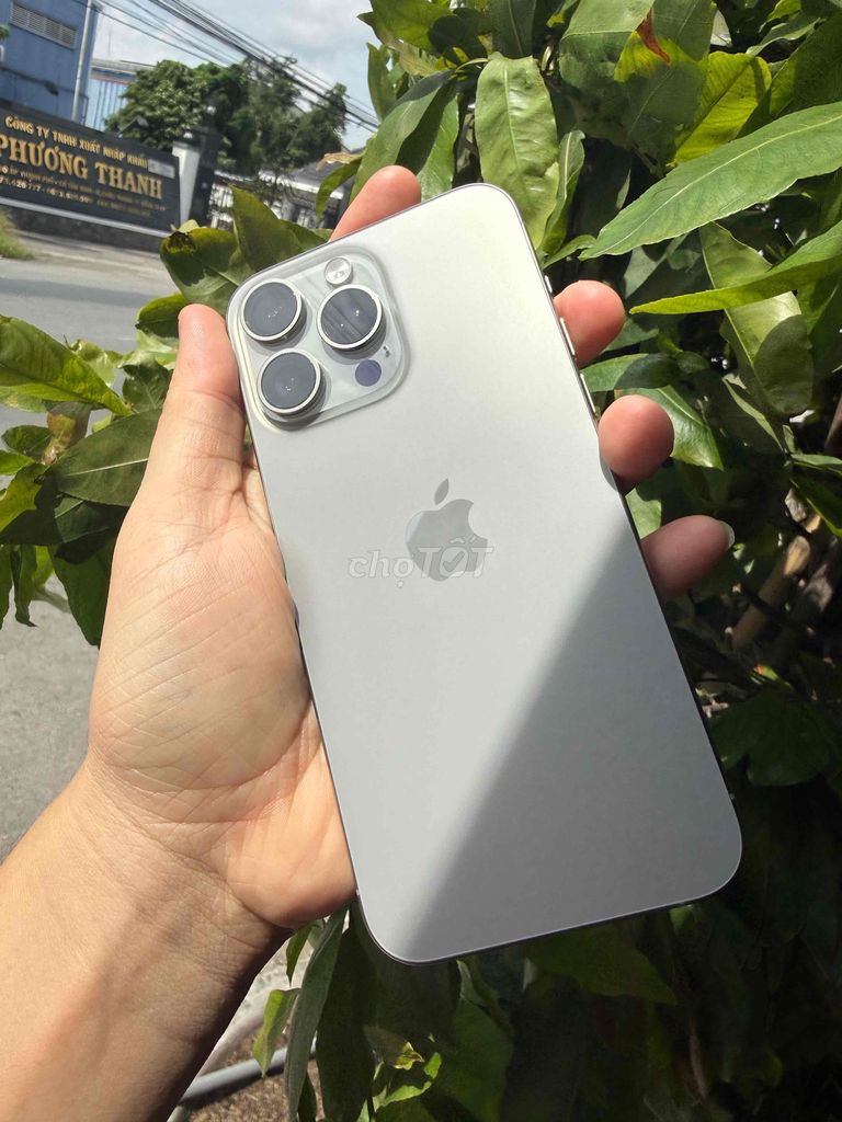 Apple iPhone 15 Pro Max 256GB Xám titan full qt 2. Mua bán Điện thoại tại Thành phố Sa Đéc Đồng Tháp được đăng bởi Lê Minh Lâm Hà hình 1