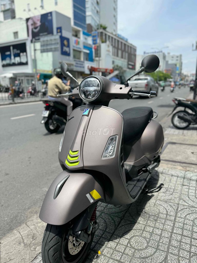 Piagiio Super GTS /150cc - pb Màu mới nhất 2023