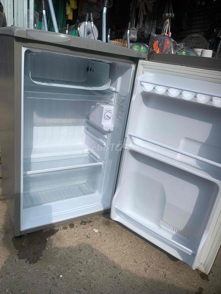 Tủ lạnh mini đẹp zin tiết kiệm