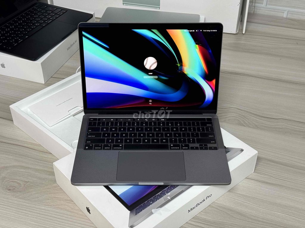 Macbook Pro 2020 - M1 , Ram 16 GB - SSD 256 GB