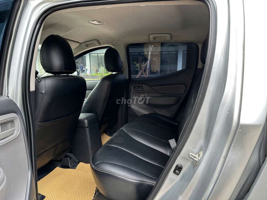 Mitsubishi Triton GLX sx 2019 4x2MT Bank 70%. Mua bán Ô tô tại Quận Hà Đông Hà Nội được đăng bởi Hà Đông Car hình 8