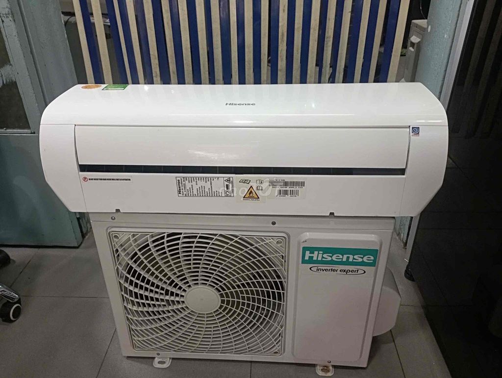 Máy lạnh Hisense 1.5hp inverter mới 95% nhẹ điện