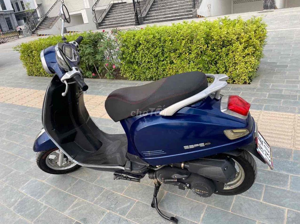 Thanh lý Vecpa 50cc học sinh không cần bằng lái. Mua bán Xe máy tại Quận Bắc Từ Liêm Hà Nội được đăng bởi Hữu Nhuận hình 4