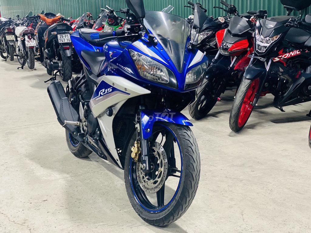 XE MÁY THANH TÙNG - YAMAHA R15 V2  XANH GP TRẢ GÓP. Mua bán Xe máy tại Quận Nam Từ Liêm Hà Nội được đăng bởi THANH TÙNG hình 4