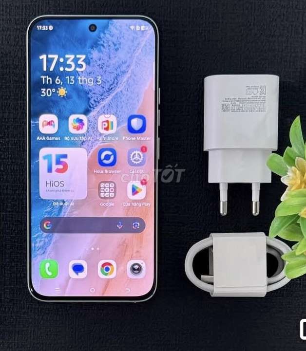 Tecno Spark 40 Pro 8GB Bạc. Mua bán Điện thoại tại Quận 4 Tp Hồ Chí Minh được đăng bởi hoang nam hình 1