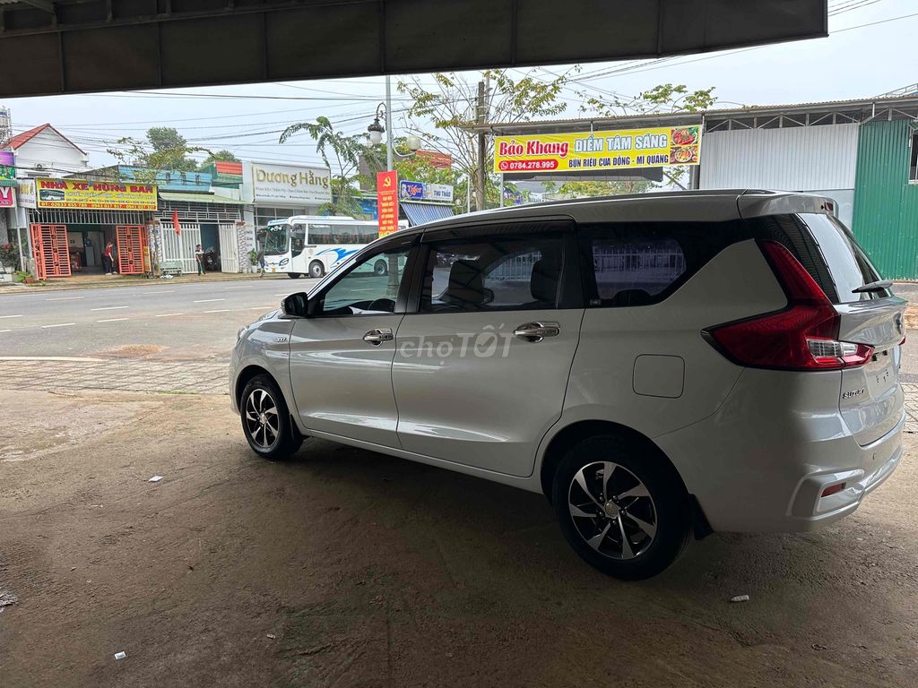 Suzuki Ertiga 2023 - 45000 km. Mua bán Ô tô tại Huyện Bảo Lâm Lâm Đồng được đăng bởi Chí Ngọc Đạt hình 9
