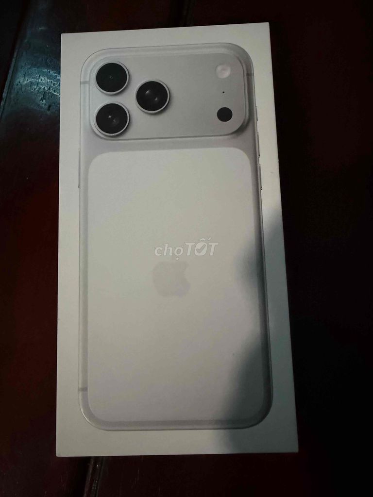 iPhone Trắng Như mới. Mua bán Điện thoại tại Huyện Bình Giang Hải Dương được đăng bởi Thiết Nguyễn Văn hình 1