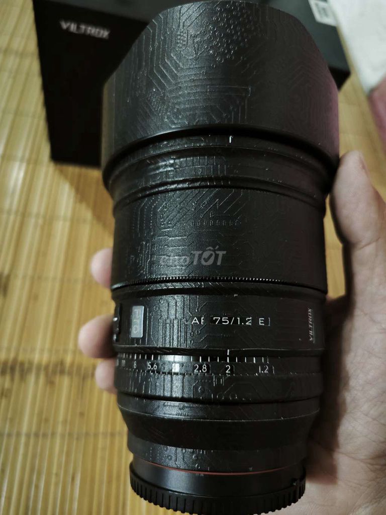Ống kính Viltrox 75 F1.2. Mua bán Máy ảnh, Máy quay tại Quận Hải Châu Đà Nẵng được đăng bởi Hoa Diệp Quỳnh hình 1