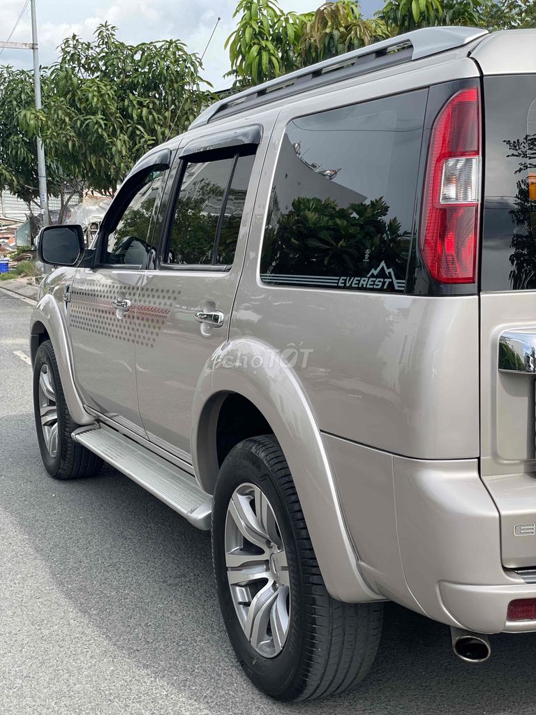 Ford Everest 2011 Limited 4x2 - 114000 km. Mua bán Ô tô tại Quận 12 Tp Hồ Chí Minh được đăng bởi Phuong hình 6
