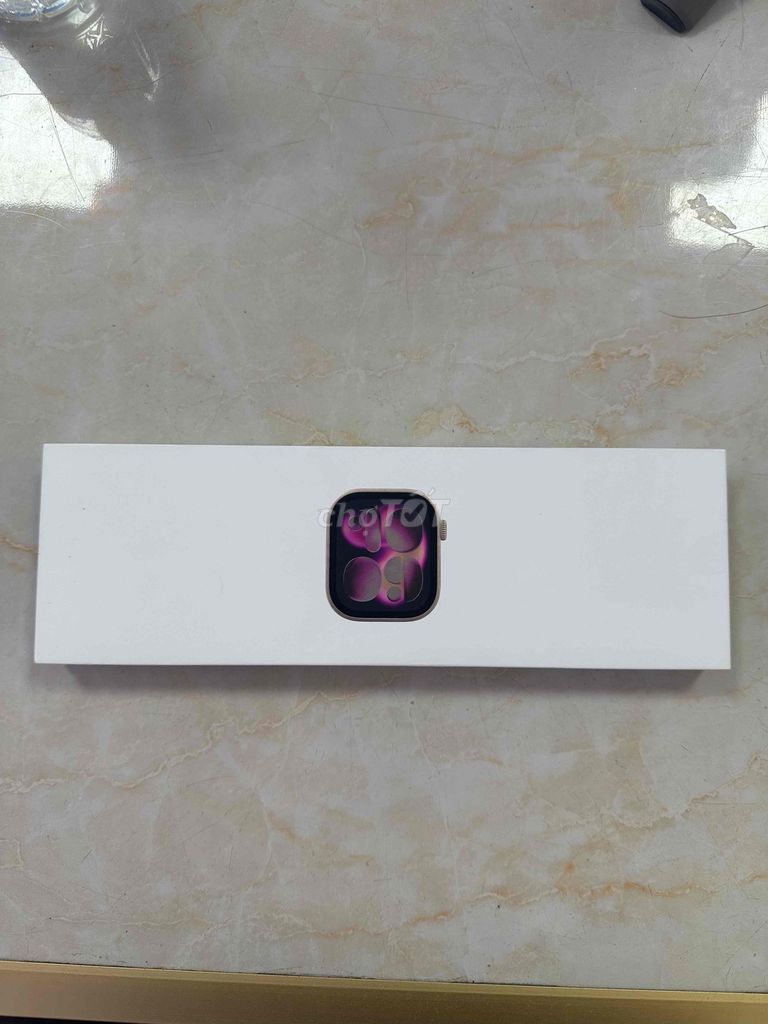 Apple Watch Series 11 42mm Vàng hồng còn bảo hành. Mua bán Thiết bị đeo thông minh tại Huyện Hóc Môn Tp Hồ Chí Minh được đăng bởi Florentink hình 1