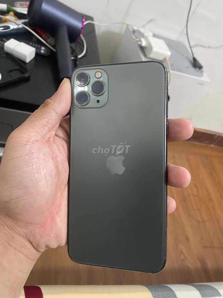 Apple iPhone 11 Pro Max 64GB Xám. Mua bán Điện thoại tại Thành phố Thủ Dầu Một Bình Dương được đăng bởi nguyễn Anh hình 1