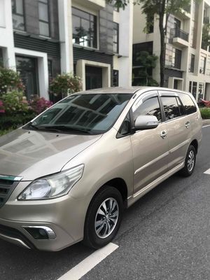 Toyota Innova 2016 chính chủ cực mới. Mua bán Ô tô tại Quận Tây Hồ Hà Nội được đăng bởi nguyễn thanh