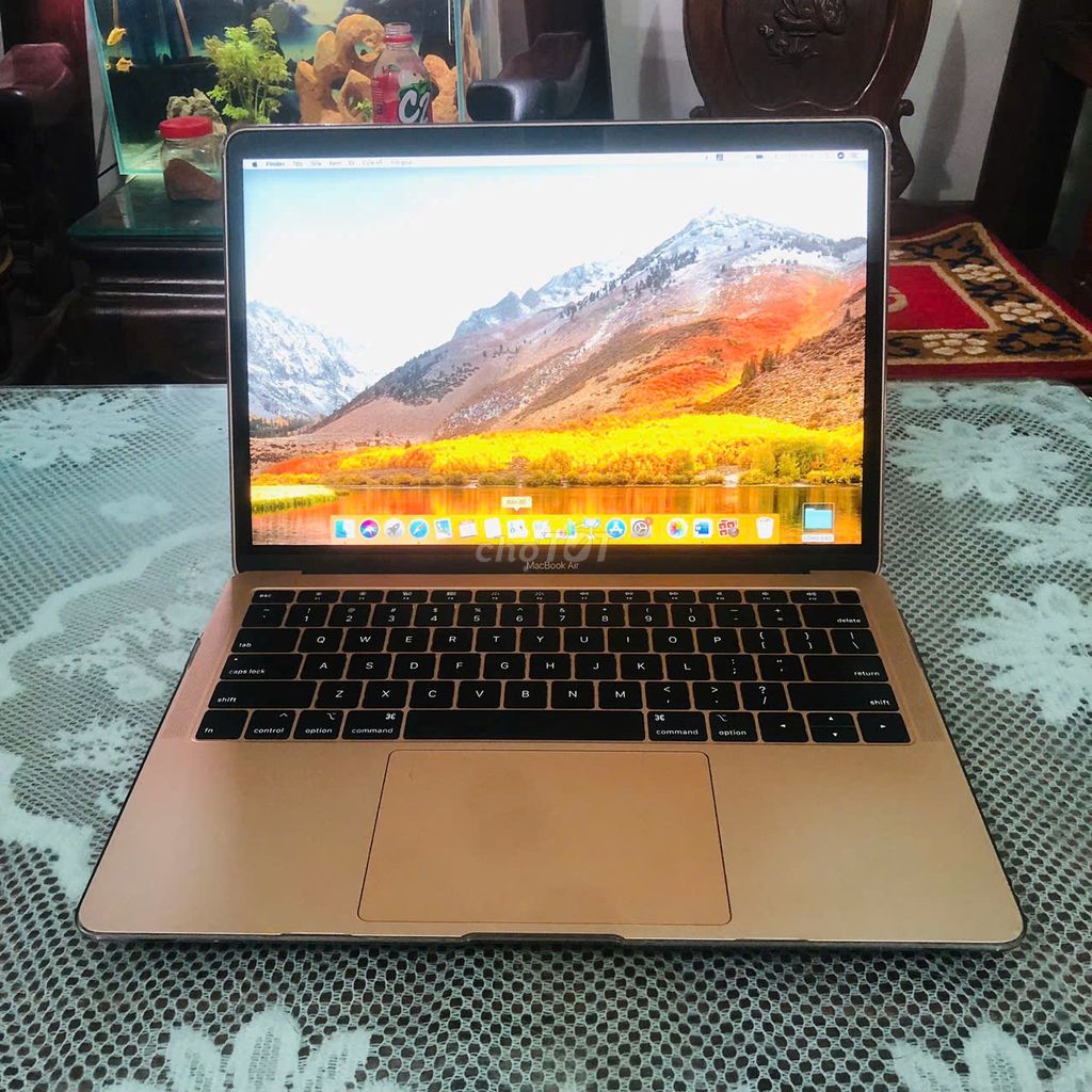 MacBook Air (Retina, 13 inch, 2019)  i5 8GB, 128GB