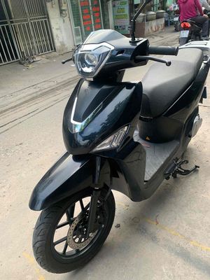 kẹt tiền bán gấp