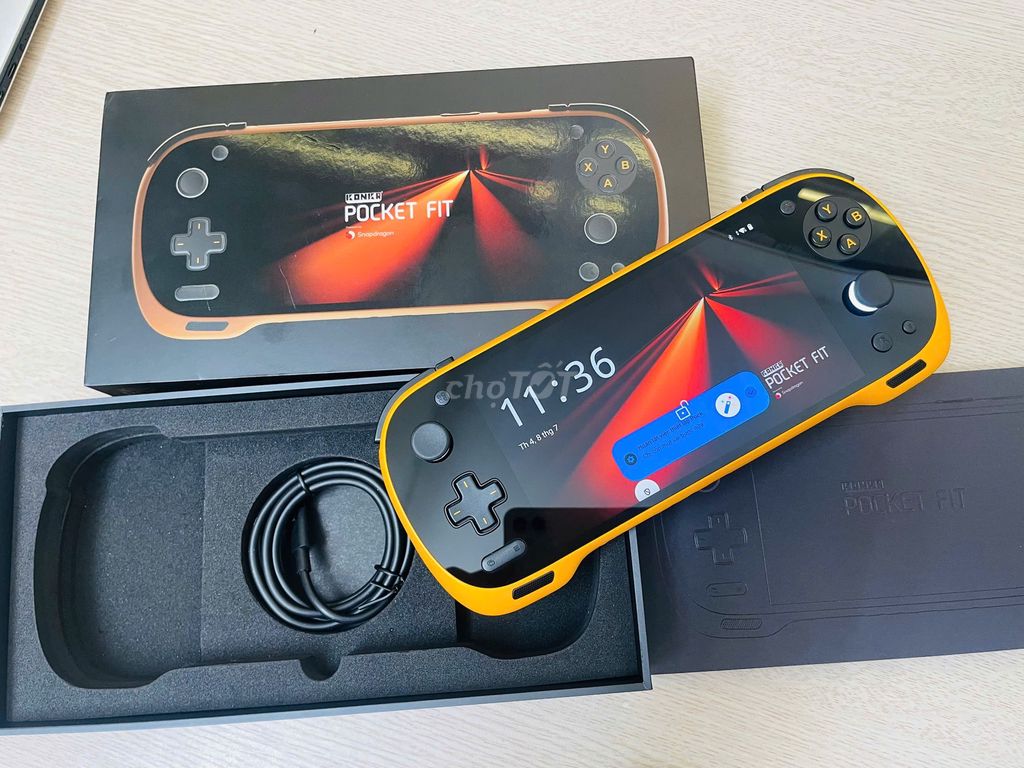 Máy chơi game Konkr Ayaneo Pocket Fit 256GB VÀNG. Mua bán Thiết bị chơi game tại Quận Đống Đa Hà Nội được đăng bởi Tú Dybala hình 1