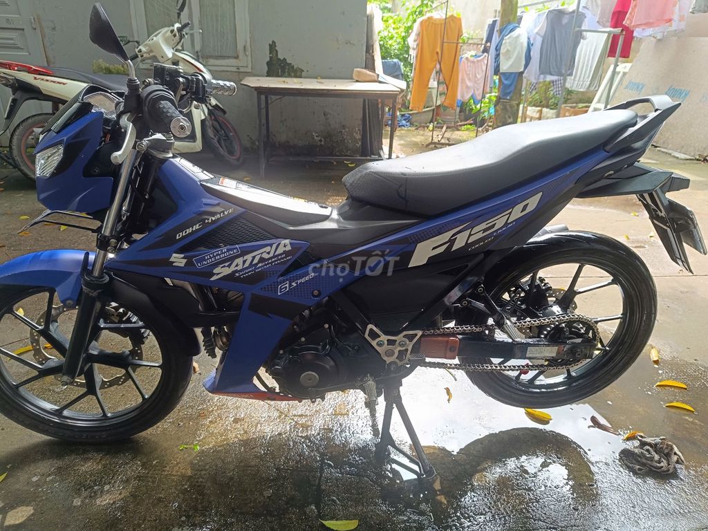 Xe satria xem xe còn bớt. Mua bán Xe máy tại Quận 12 Tp Hồ Chí Minh được đăng bởi Ngọc ánh  hình 1