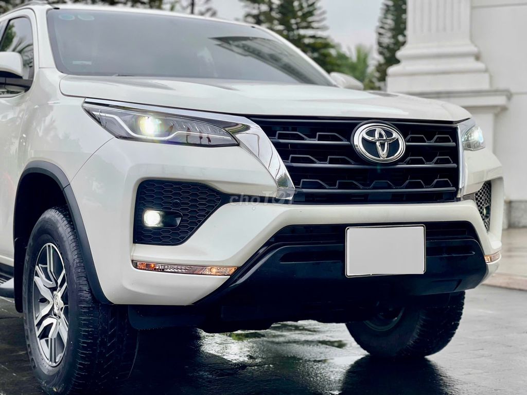 Toyota Fortuner 2020 fom mới máy dầu 2.4L - 123257939