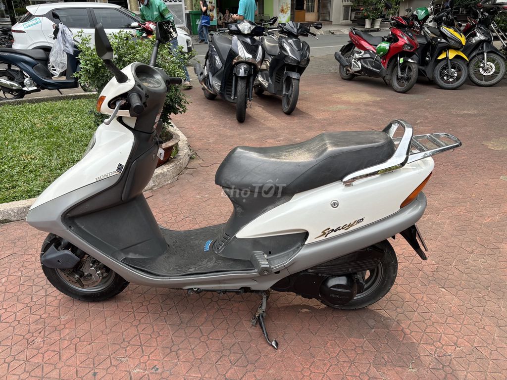 Honda Spacy 125 Nhật Bản đời 2000.. Mua bán Xe máy tại Quận 3 Tp Hồ Chí Minh được đăng bởi  Võ Thanh Hoàng hình 7