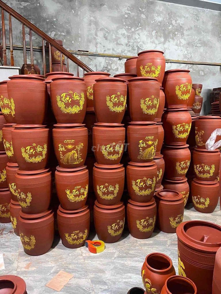 Hũ đựng gạo Bát Tràng Gốm Nâu đỏ. Mua bán Nội thất, đồ gia dụng khác tại Huyện Ba Vì Hà Nội được đăng bởi Hoàng Tuyết hình 1