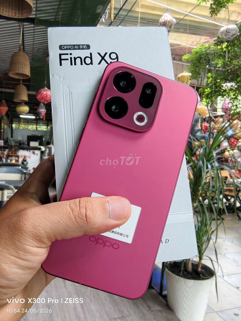 Oppo Find X9 256GB Đỏ. Mua bán Điện thoại tại Thành phố Bến Tre Bến Tre được đăng bởi Lê Trường hình 1