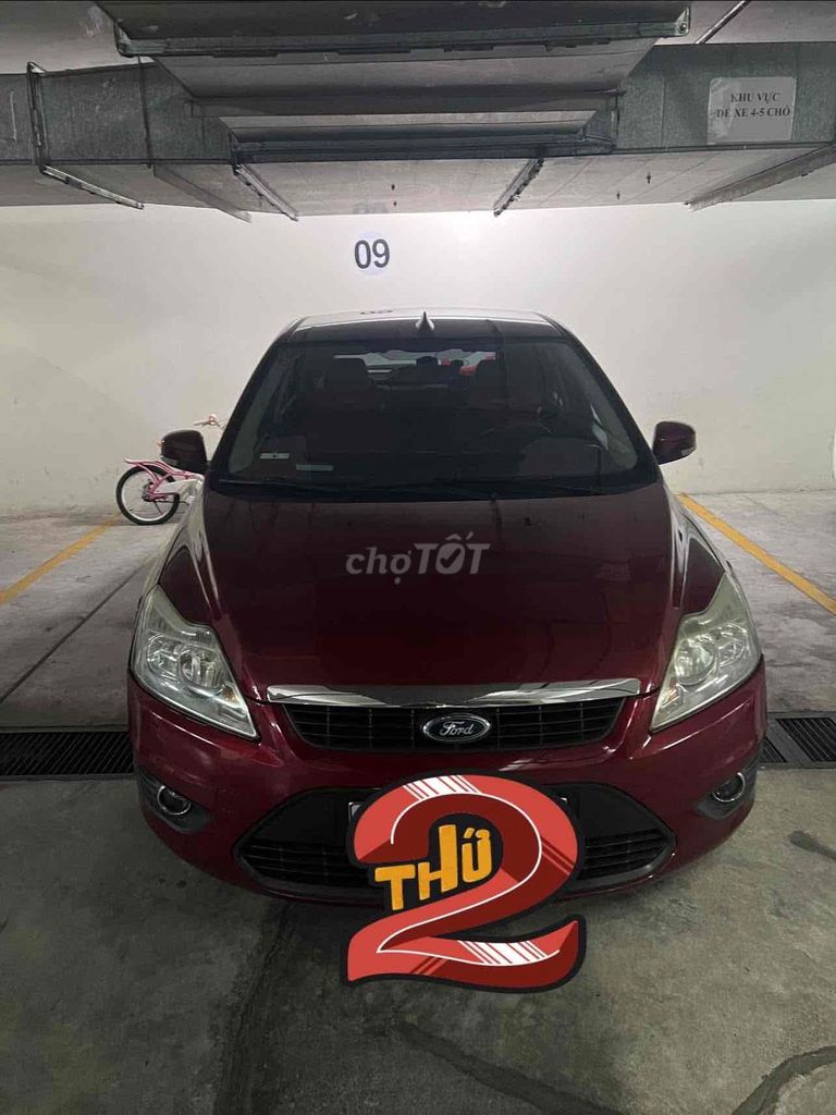 Ford Focus хэтчбек 1.8 2011 Красный 120 000 км