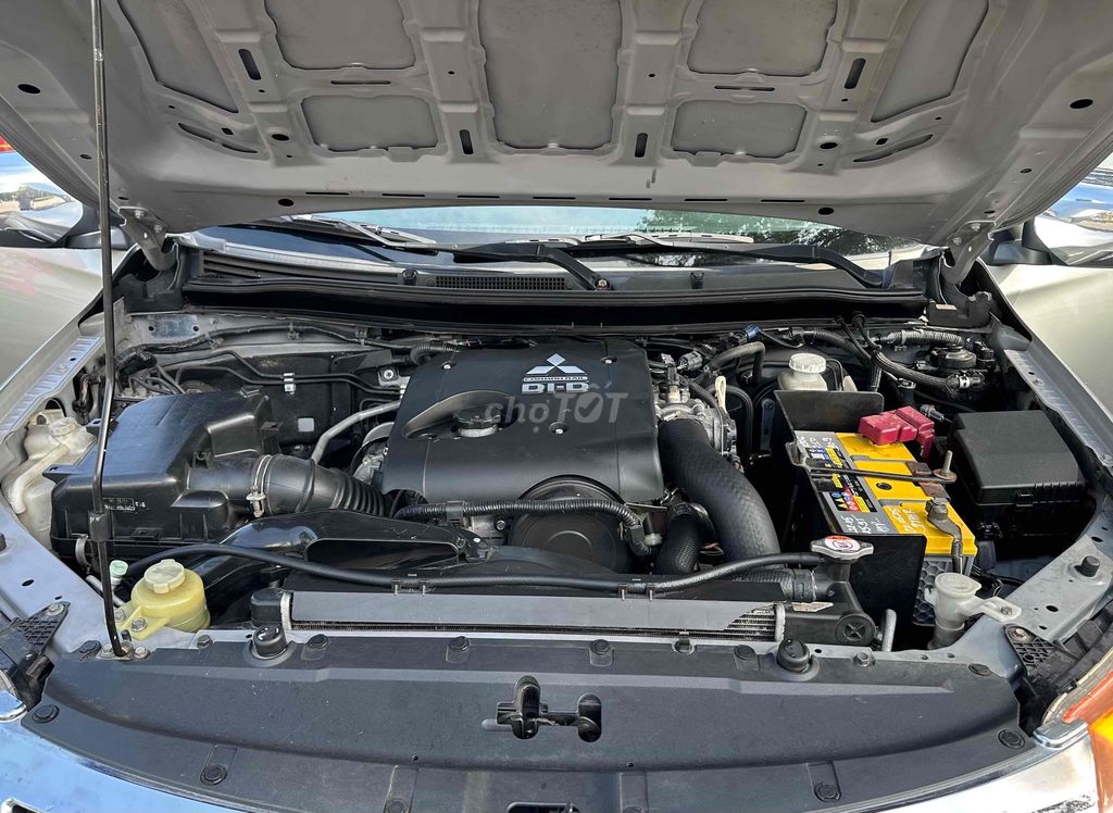 Bán Tải Triton 2017 số tự đông siêu bền tiết kiệm. Mua bán Ô tô tại Thành phố Long Khánh Đồng Nai được đăng bởi Cửa Hàng Xe Máy Thái Phong hình 12