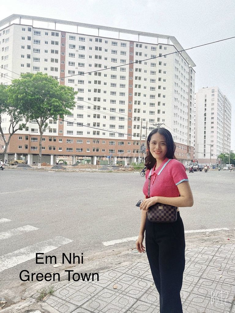 Bán căn 2pn1wc tặng full nội thất giá 2,35ty.Nhà mới ở liền Green Town