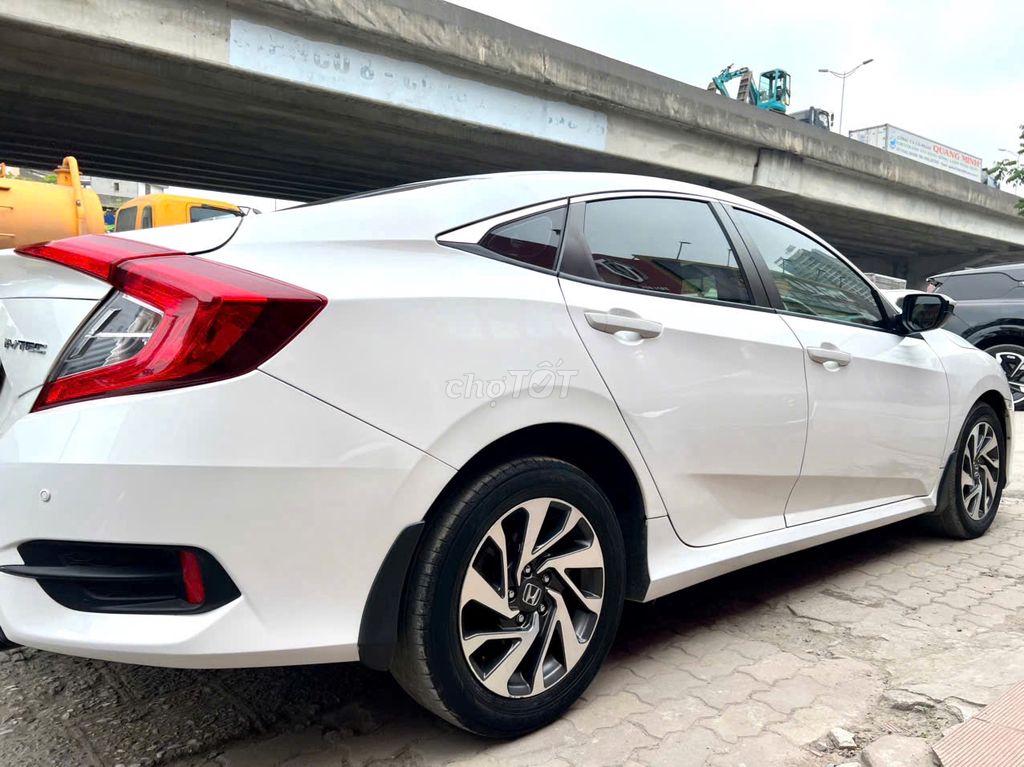 💎 Hàng mới về Honda Civic 1.8AT 2019 nhập Thái. Mua bán Ô tô tại Quận Thanh Xuân Hà Nội được đăng bởi Nguyễn Quang Đức hình 3