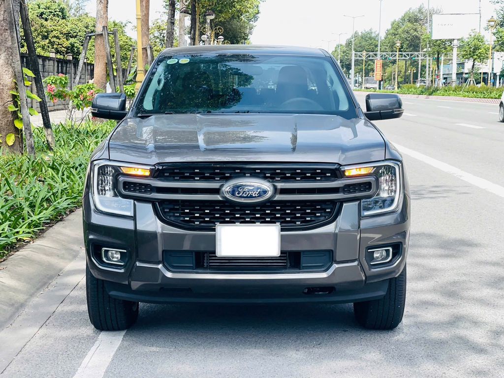 Ford Ranger Nextgen 2023 4x2 AT - 64300km. Mua bán Ô tô tại Quận 3 Tp Hồ Chí Minh được đăng bởi Trần Hoàng Long hình 1